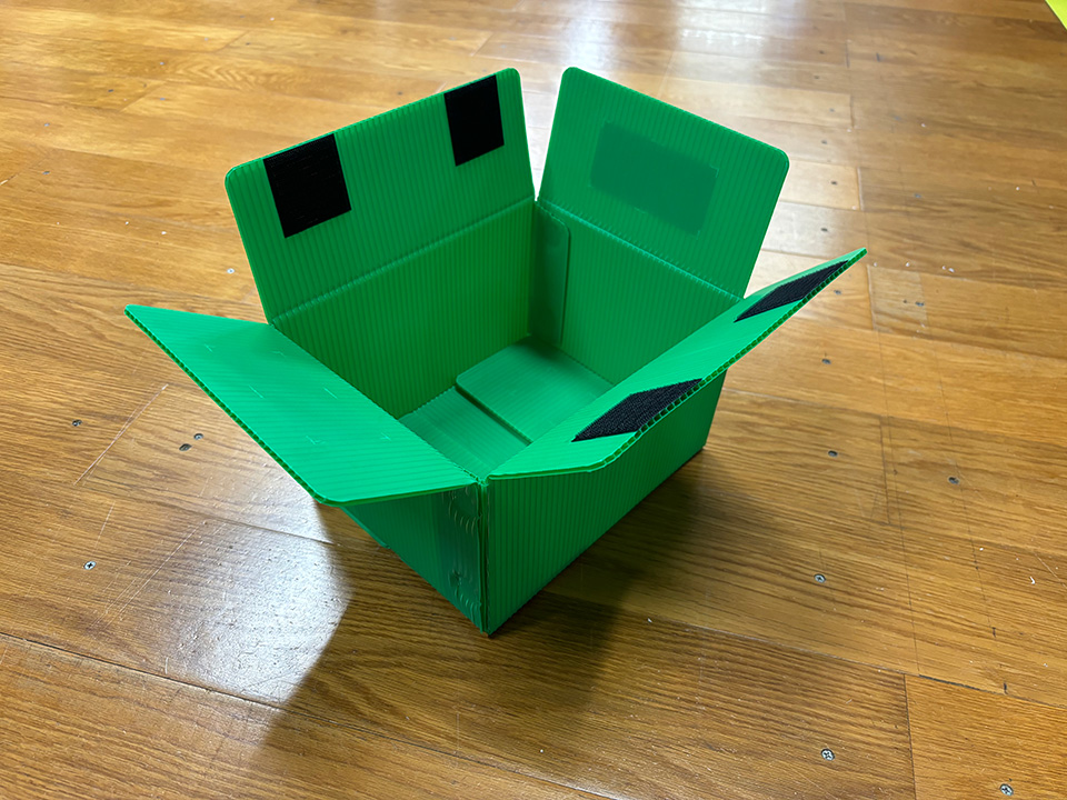 ダンプラケース
